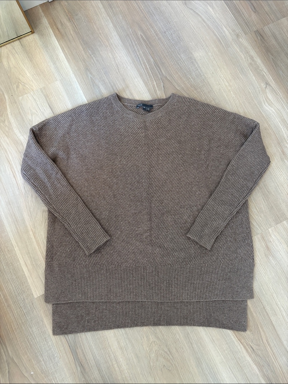 VINCE Cashmere-Wool blend sweater - size XS